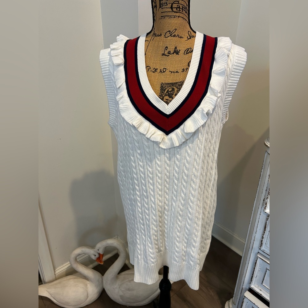 Anthropologie The Upside  White Cable Knit Sweater Vest dress size large